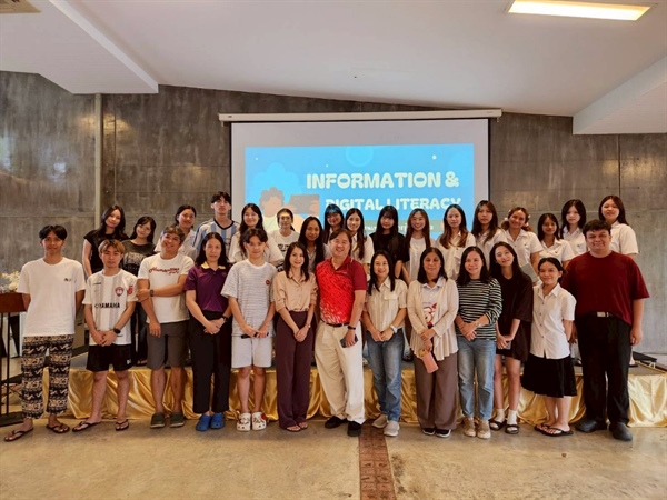 หลักสูตรศิลปศาสตรบัณฑิต สาขาวิชาสารสนเทศศึกษา ได้จัดโครงการพัฒนาสื่อ Digital Information Discovery เพื่อเสริมสร้างประสบการณ์ทางวิชาการให้กับนิสิต