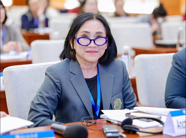 คณาจารย์คณะมนุษยศาสตร์ มศว ร่วมนำเสนองานวิจัยในงานสัมมนาวิชาการระดับนานาชาติ จัดโดยความร่วมมือระหว่าง Guangdong University of Foreign Studies และมหาวิทยาลัยศรีนครินทรวิโรฒ