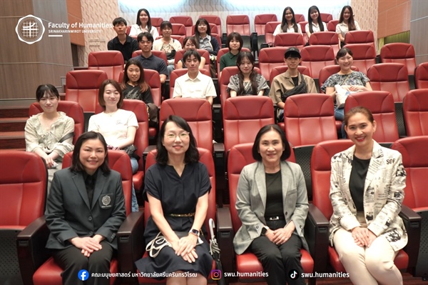 Learning Thai with Smiles: A Meaningful Journey through Thai Language and Culture for Japanese Students