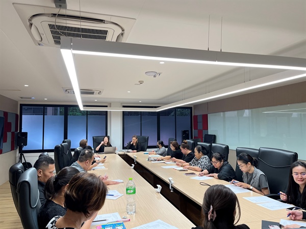 โครงการศึกษาดูงานเพื่อพัฒนาศักยภาพบุคลากรสายปฏิบัติการตามวิสัยทัศน์สู่ความเป็นนานาชาติ ระยะที่ 1