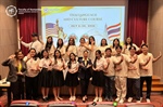 จัดกิจกรรม Final Presentation: "My Thai Experience" เพื่อส่งท้ายโครงการหลักสูตรภาษาไทยและวัฒนธรรมไทยสำหรับนักศึกษาชาวอเมริกัน 13 คน