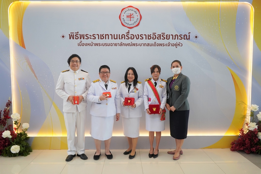 ขอแสดงความยินดีแก่คณาจารย์คณะมนุษยศาสตร์ ทั้ง 6 ท่าน...