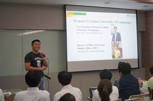 Wenzao Ursuline University of Languages Visits Classroom to Strengthen Collaboration.