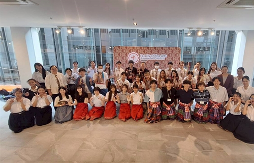 คณะมนุษยศาสตร์ขอขอบคุณในความร่วมมืออย่างดีจากคณะศิลปกรรมศาสตร์...