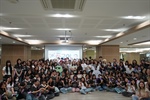 25 เมษายน 2568 หลักสูตรศิลปศาสตรบัณฑิต สาขาภาษาตะวันออก (ภาษาเกาหลี) ได้จัดโครงการเกาหลี เกาใจ สานสายใยพี่น้อง เพื่อให้นิสิตได้เรียนรู้เกี่ยวกับภาษาเกาหลีและเกาหลีศึกษา